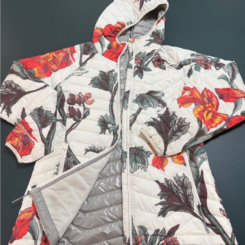 Women Columbia Omni-Heat Jacket with Hood Size XL Great Condition